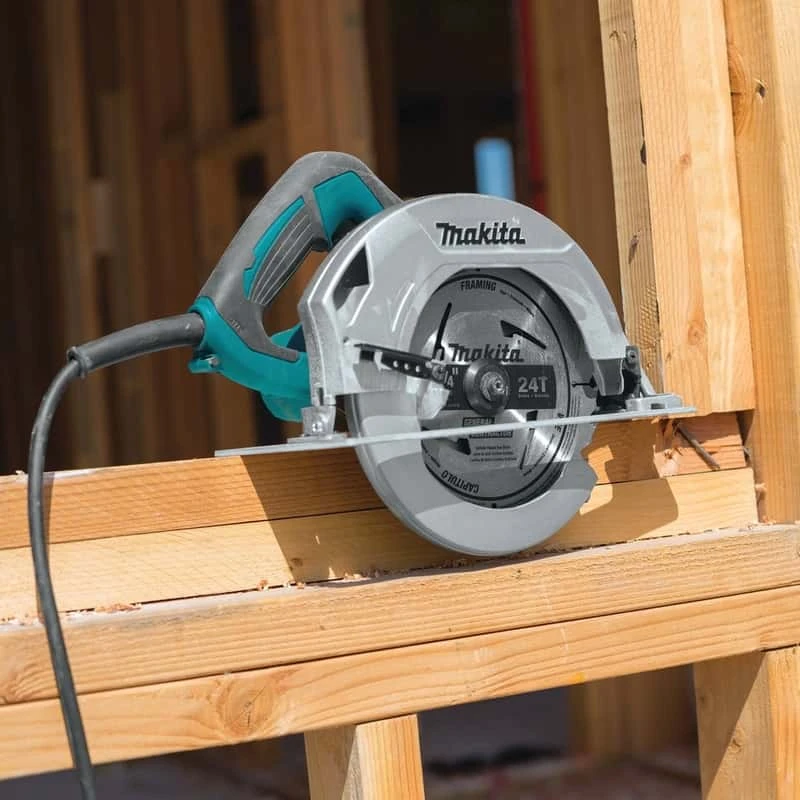 Makita 10.5 Amps 7-1/4 In. Corded Circular Saw 5 Makita 10.5 Amps 7-1/4 In. Corded Circular Saw - Image 3