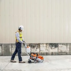 STIHL TS 420 Cutquik 14 In. Cordless Gas Cut-Off Saw -Makillta Store 27928fb4 6239 4ae4 ac1c 1470c5291b70