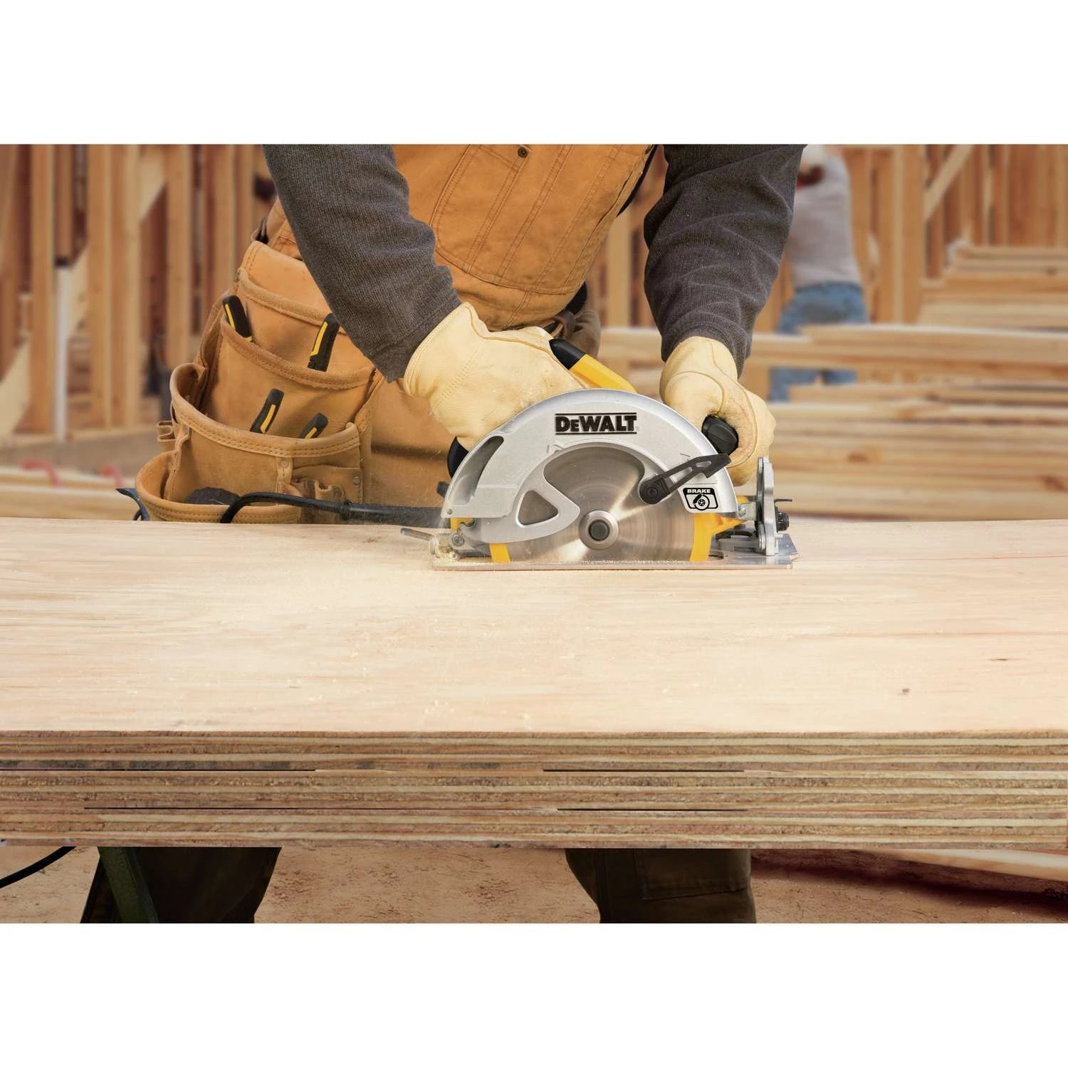 DeWalt 15 Amps 7-1/4 In. Corded Circular Saw 11 DeWalt 15 Amps 7-1/4 In. Corded Circular Saw - Image 9