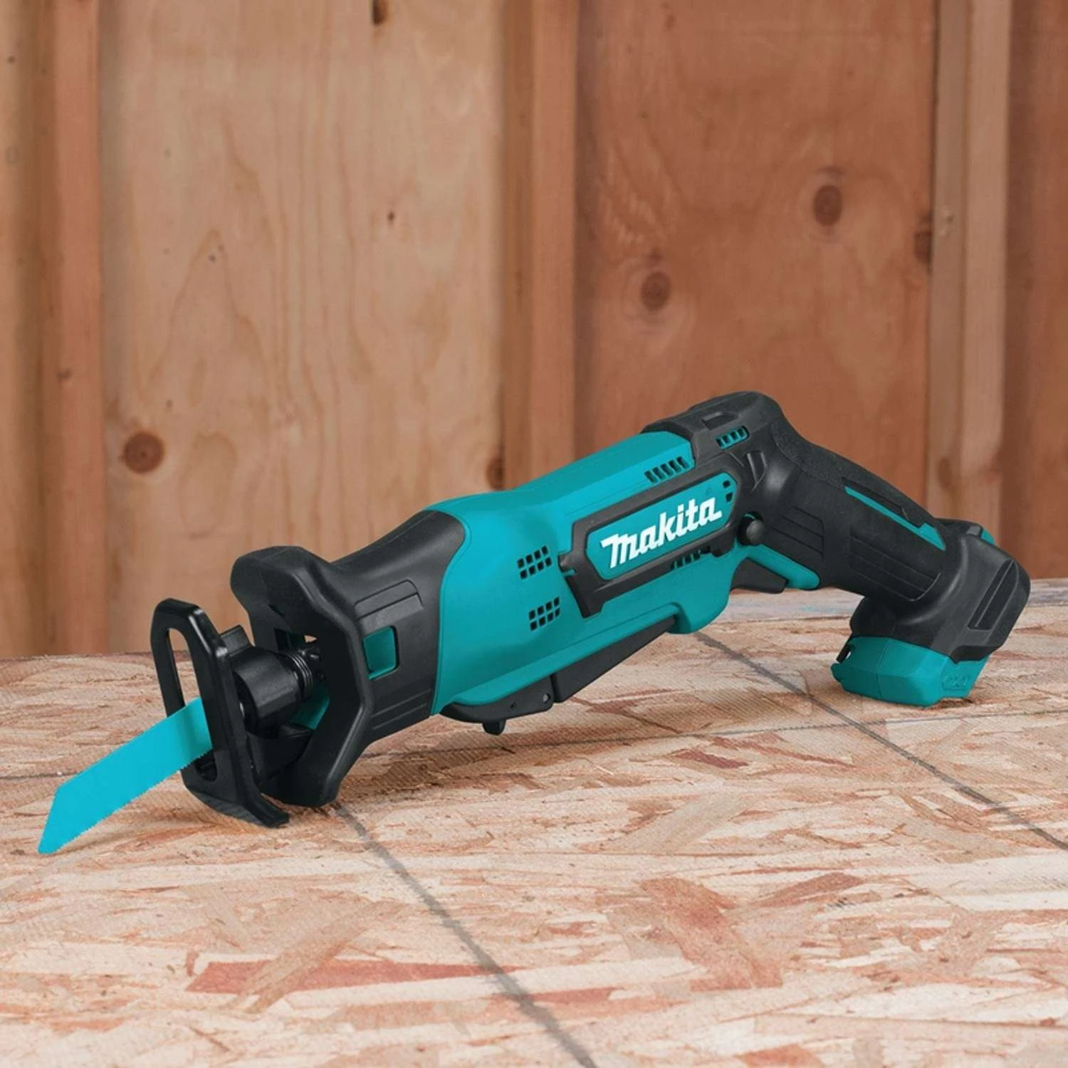 Makita 12V MAX CXT Cordless Brushed Reciprocating Saw Tool Only 5 Makita 12V MAX CXT Cordless Brushed Reciprocating Saw Tool Only - Image 3