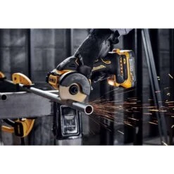 DeWalt 20V MAX XR 3 In. Cordless Brushless Cut-Off Saw Tool Only -Makillta Store 84ca181e 5aa7 4528 8e75 139e0b0a3118