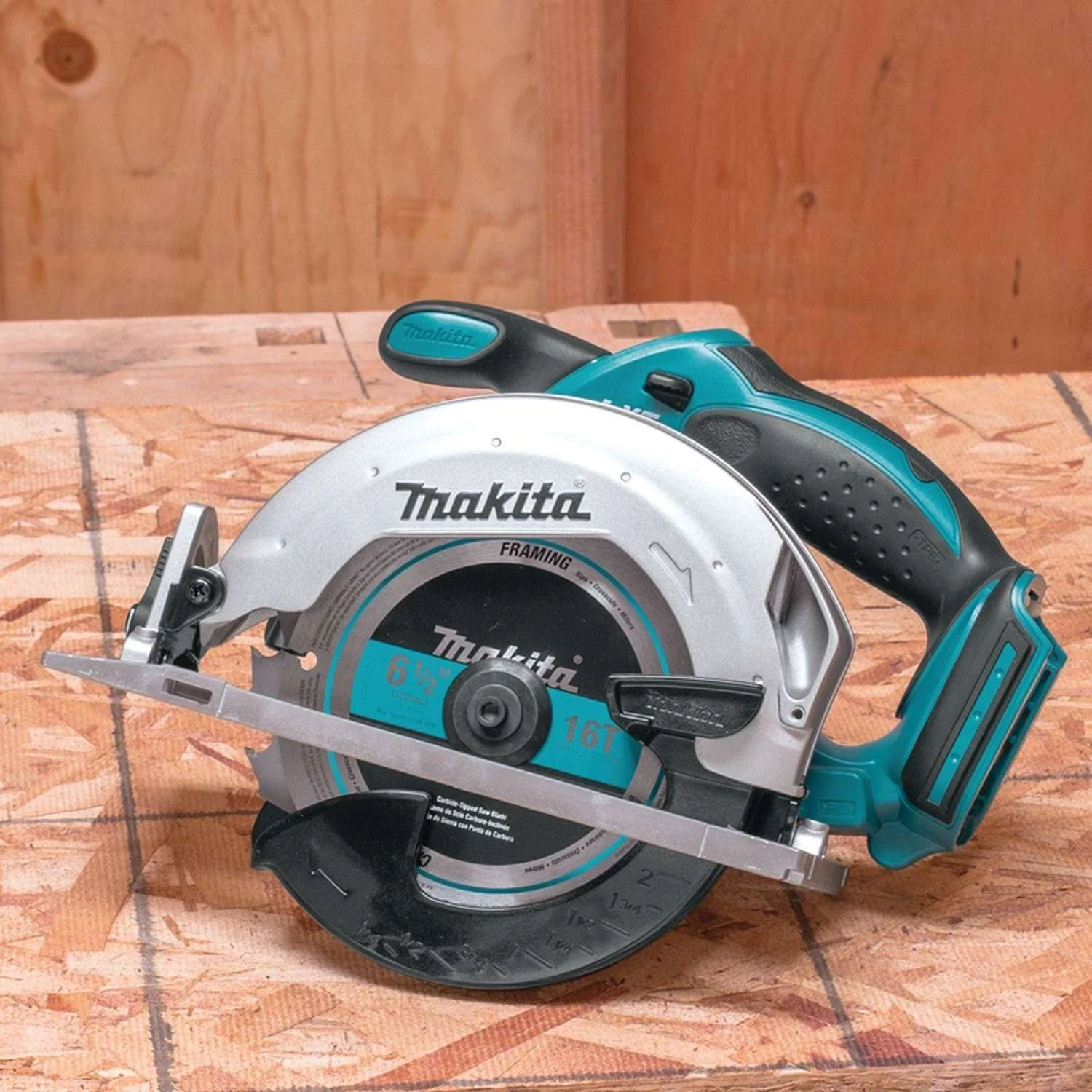 Makita 18V 6-1/2 In. Cordless Brushed Circular Saw Tool Only 7 Makita 18V 6-1/2 In. Cordless Brushed Circular Saw Tool Only - Image 5