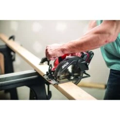 SKIL 20V 6-1/2 In. Cordless Brushed Circular Saw Kit (Battery & Charger) 9 SKIL 20V 6-1/2 In. Cordless Brushed Circular Saw Kit (Battery & Charger) -Makillta Store ee1b6b96 4cef 40bb 9229 ad9981a901ba