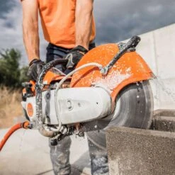 STIHL TS 420 Cutquik 14 In. Cordless Gas Cut-Off Saw -Makillta Store f040d1d2 3e83 449b 93cc 8aed7dbf522f